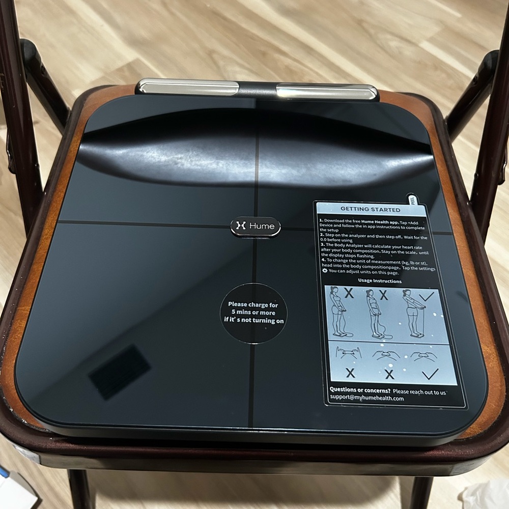 Hume Black Smart Scale